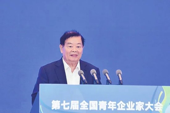 永旺配资 曹德旺：传承与创新皆缘起本心自律